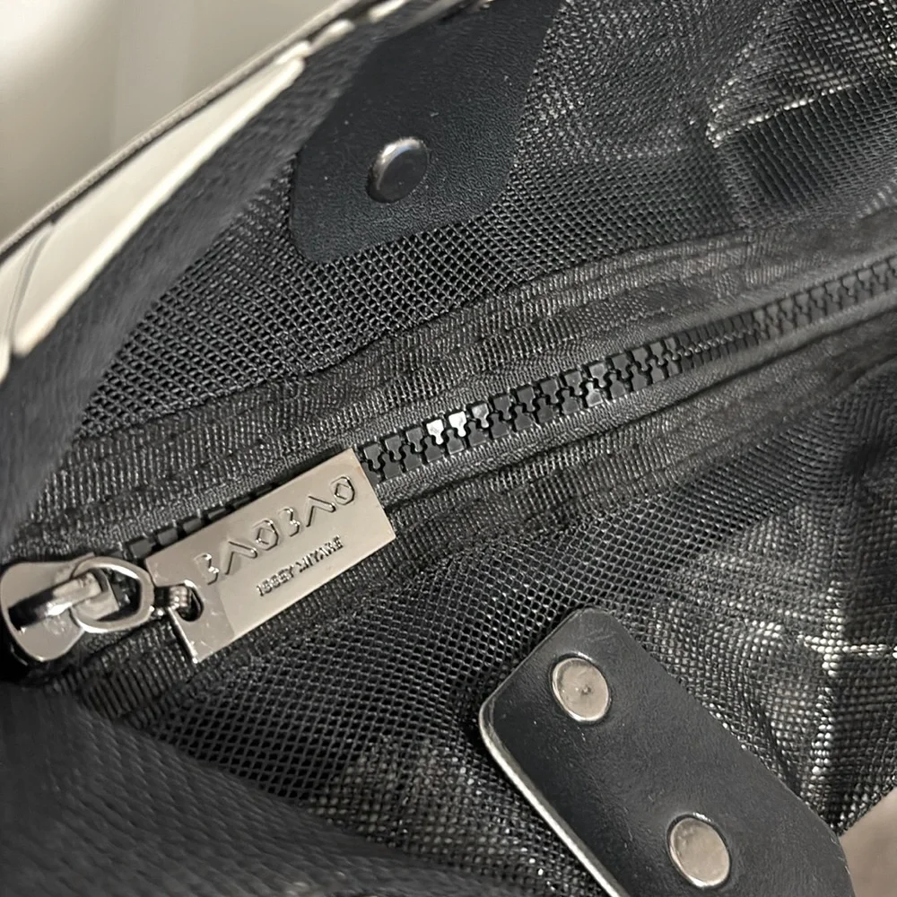 [Bao Bao] Issey Miyake Metallic PVC Geometric Black Mesh Zip-Close Shoulder Tote - Picture 12 of 16